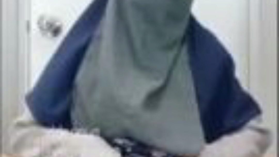 niqab ázsiai bemutató, ingyenes jilbab pornó 72: xhamster nézni