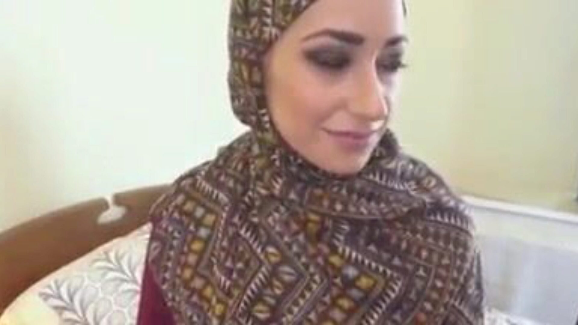 穆斯林头巾女孩他妈的，免费的穆斯林管色情视频cd观看穆斯林头巾女孩他妈的在xhamster上的剪辑，最大的fuckfest管网站上有大量的免费阿拉伯穆斯林管和youtube hijab色情剪辑
