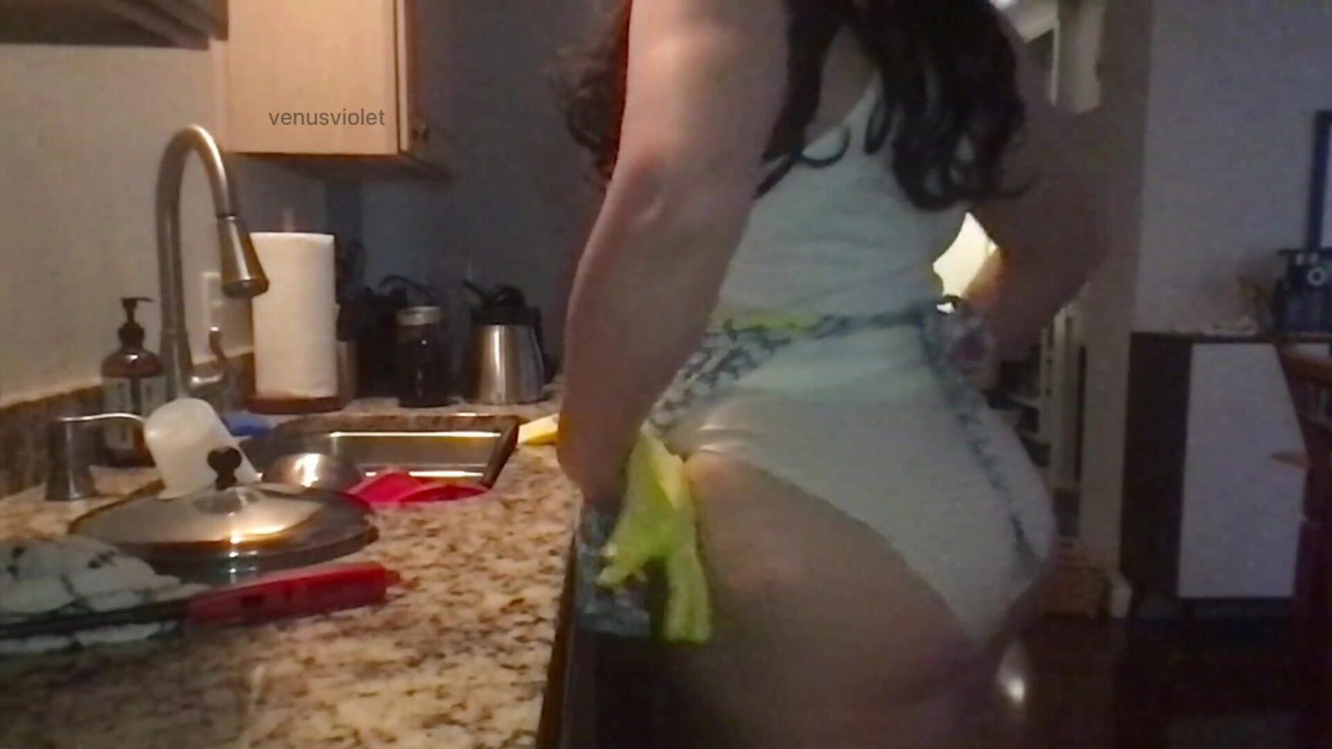 Milf POV: Thicc Step Mom Relentlessly Teases by Showing Off Her Fat Ass Aug 30th 2021
