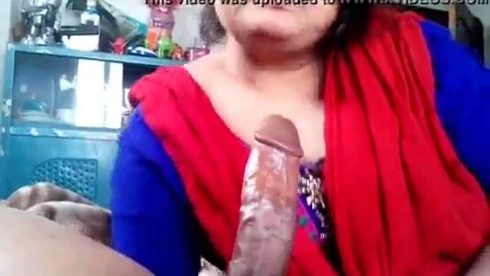Indian Lustful wife engulfing dong
