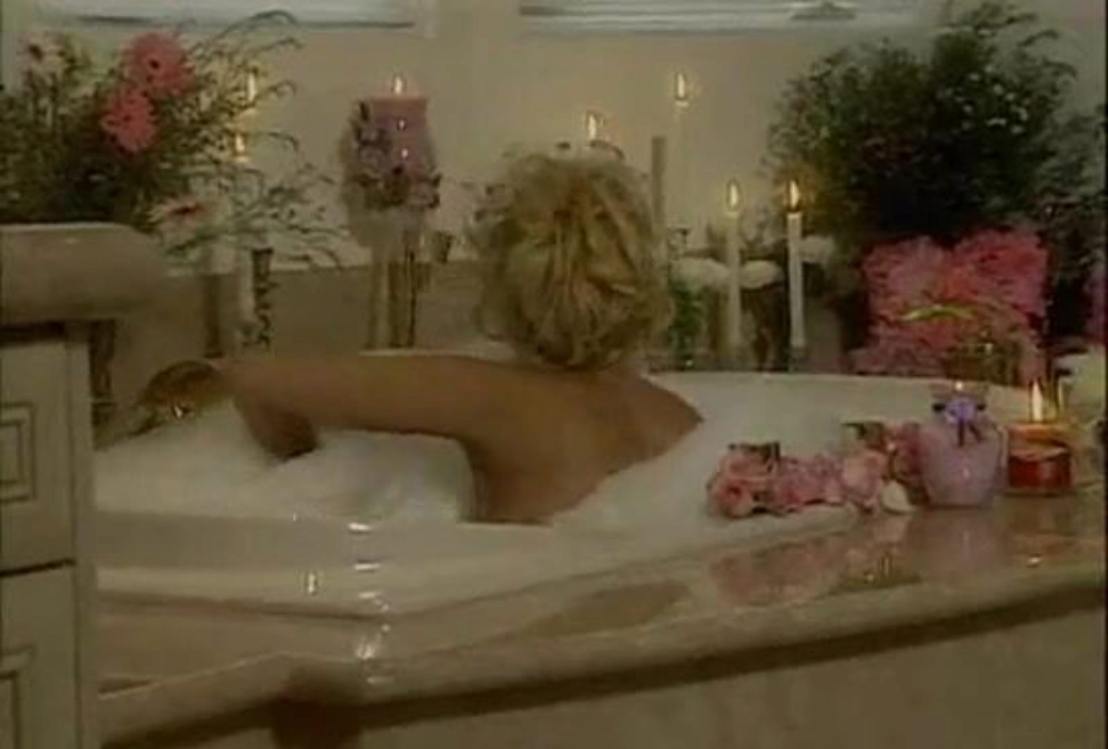 Anna Nicole Smith Anal Orgasm - Anna Nicole Smith Lesbian Exposed Video - Tropic Tube