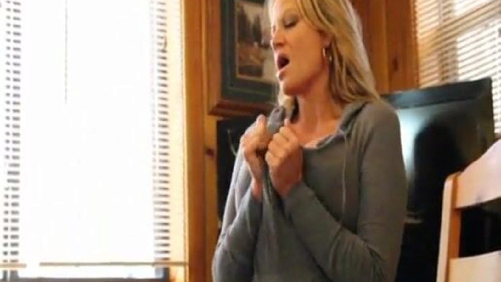 Kelly Madison Pumping Ryan Up In Their Mountain Cabin