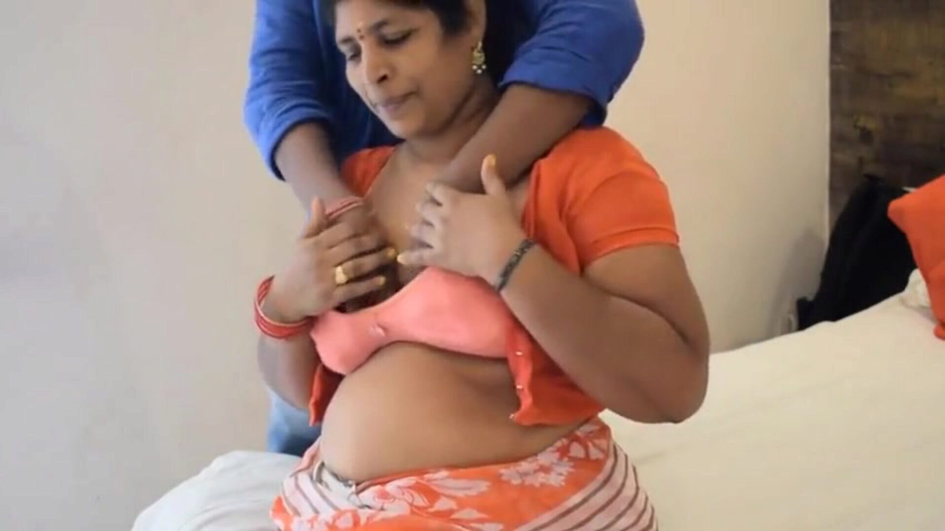 Telugu-Frauen werden mit Brüdern gefickt