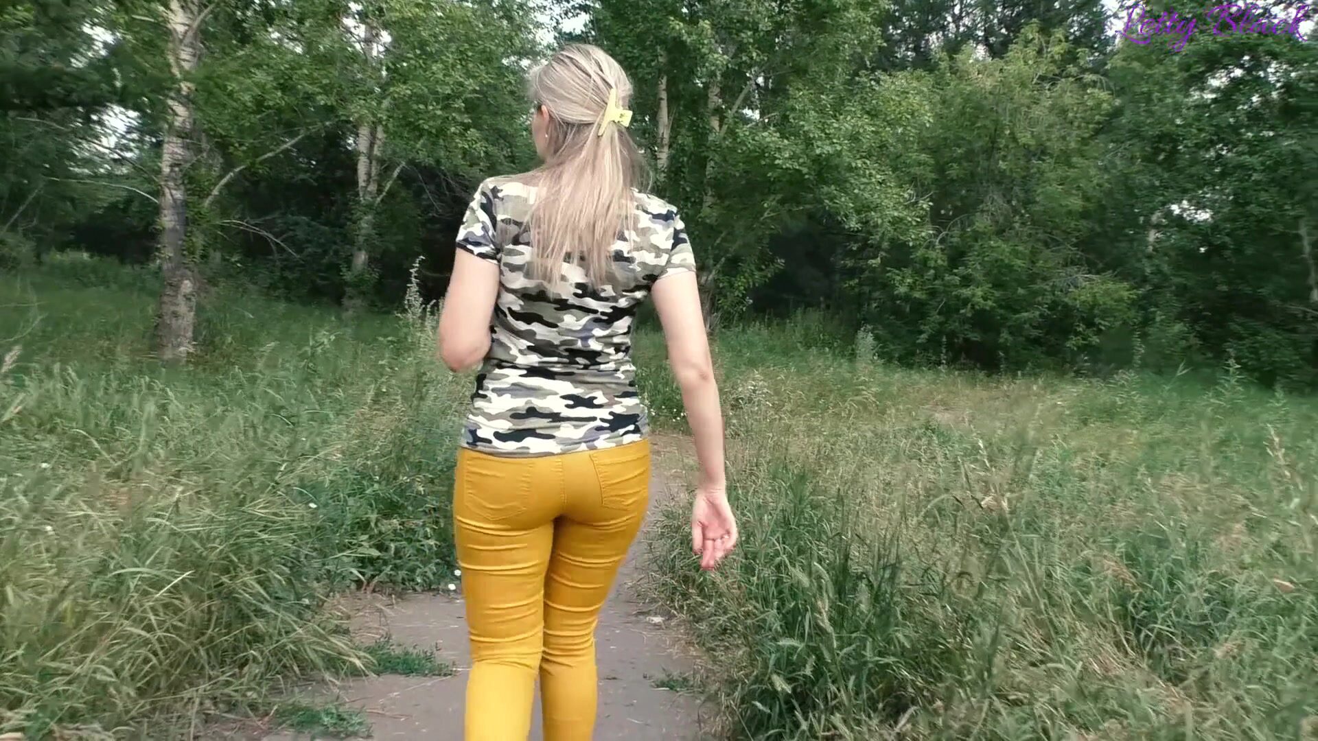Quickie Fuck with Stranger in Park - Outdoor Cum in Mouth
