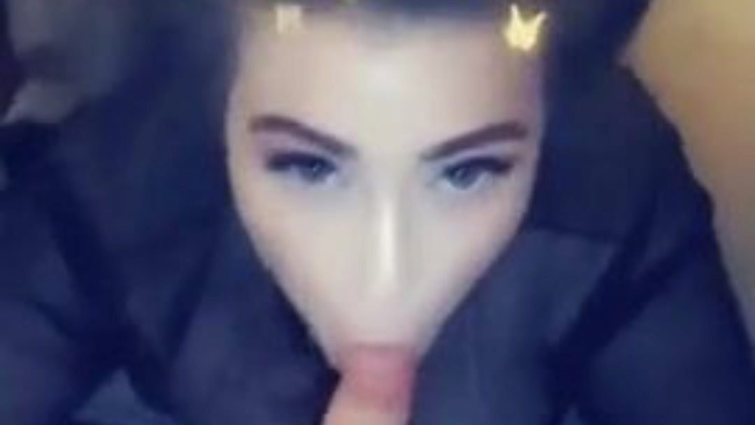 Amelia Skye deepthroats boyfriends large schlong on ottoman whilst parents are in couch filmed on Snapchat