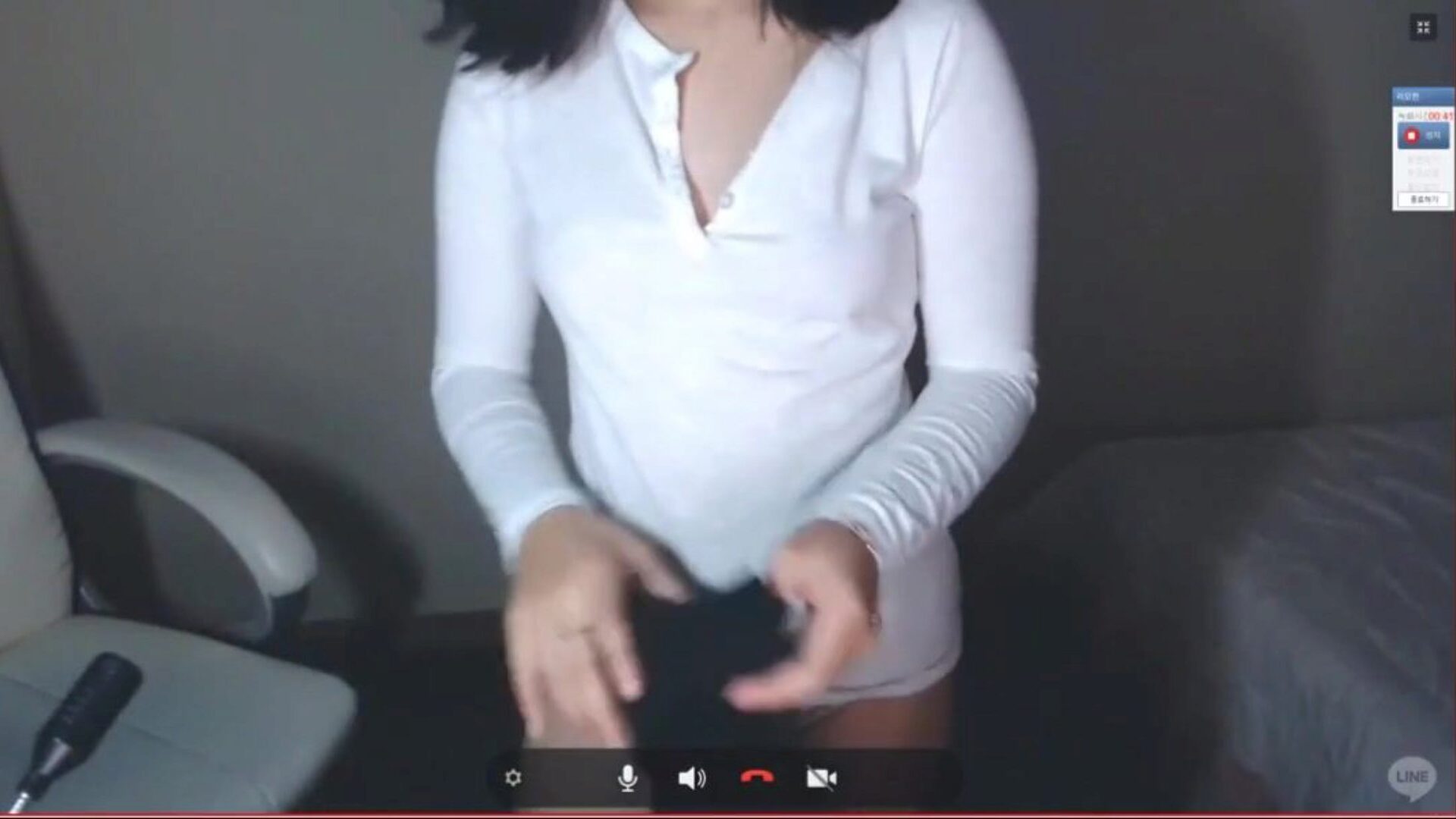 Koreaanse tiener webcam porno (라인 고딩 자위 녀)
