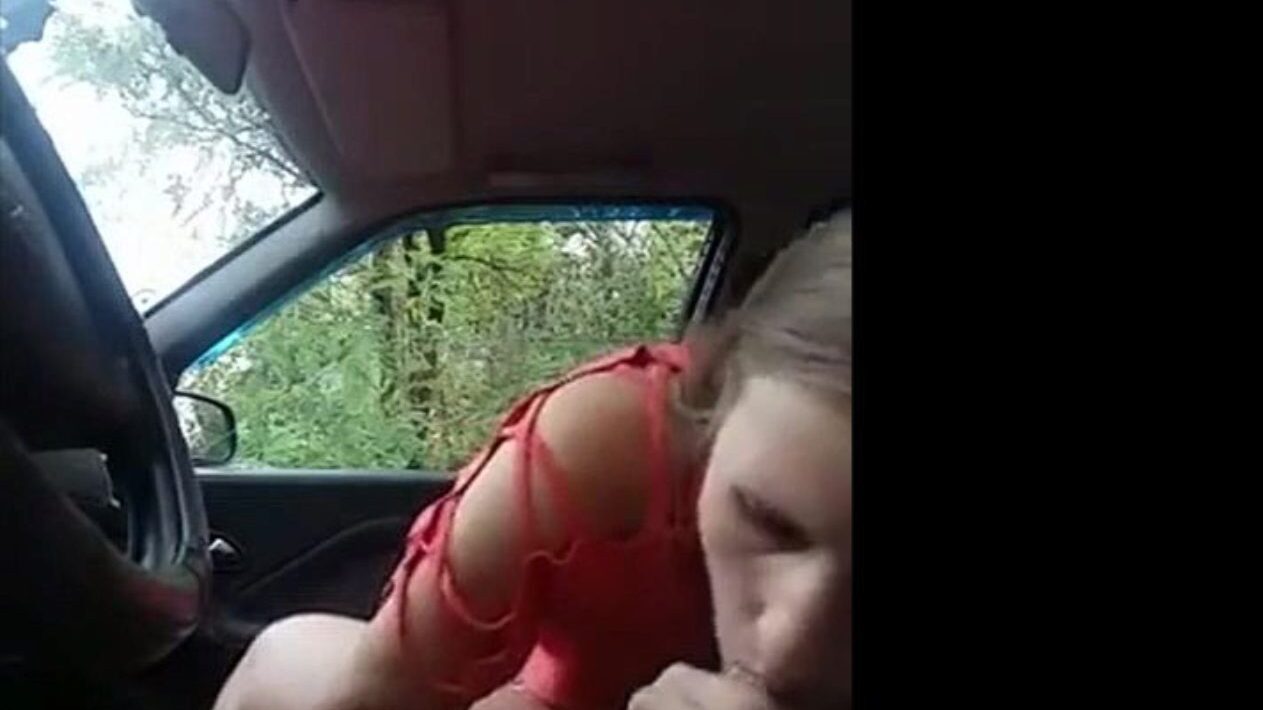 fille russe déchirer dans la voiture 1