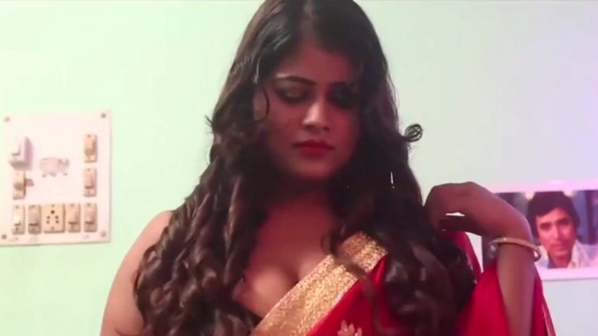 Roza Riwaz Casting Couch Hot Scenes
